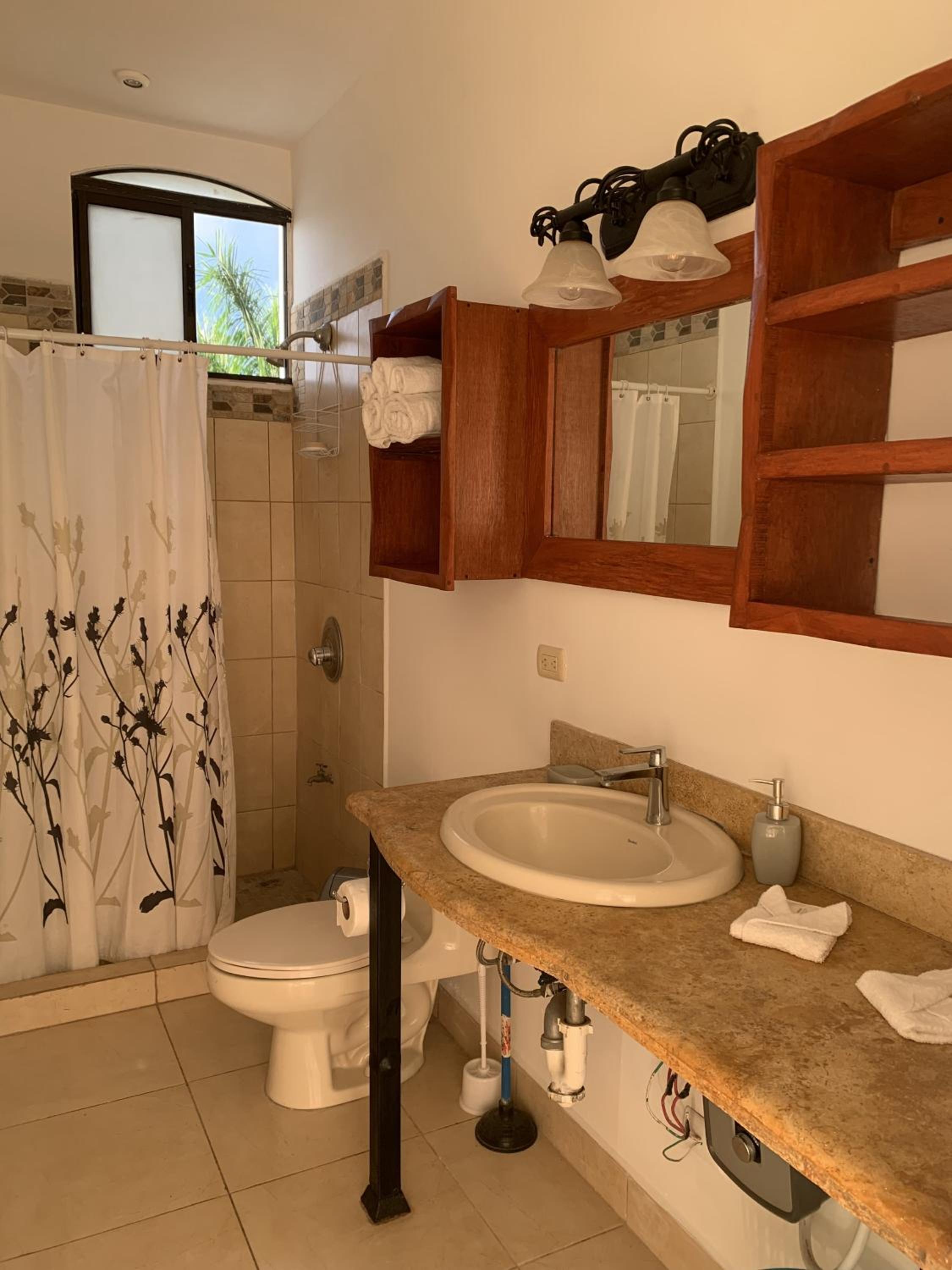 A6 PL Near the Beach 1bed 1bath private terrace