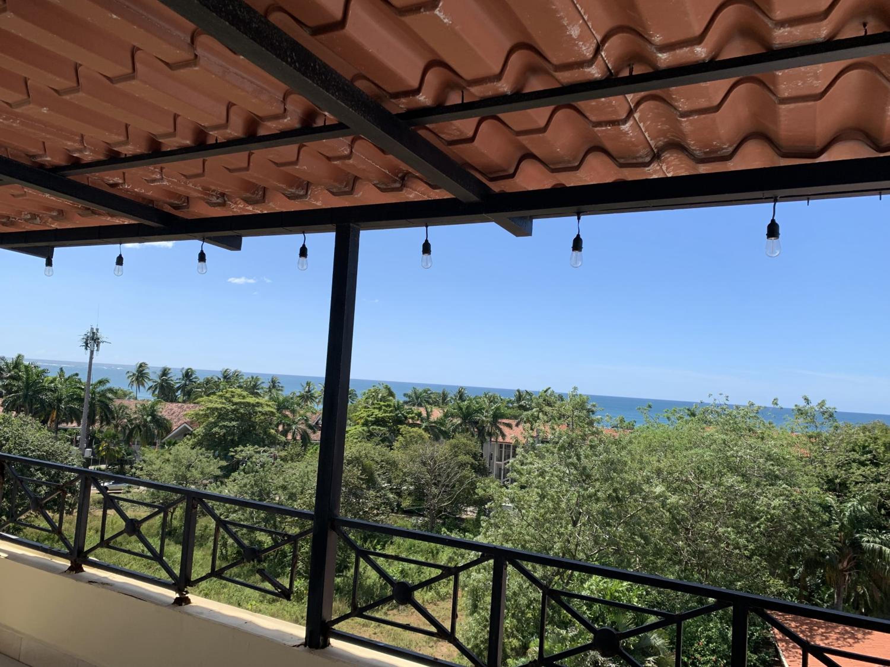 A6 PL Near the Beach 1bed 1bath private terrace