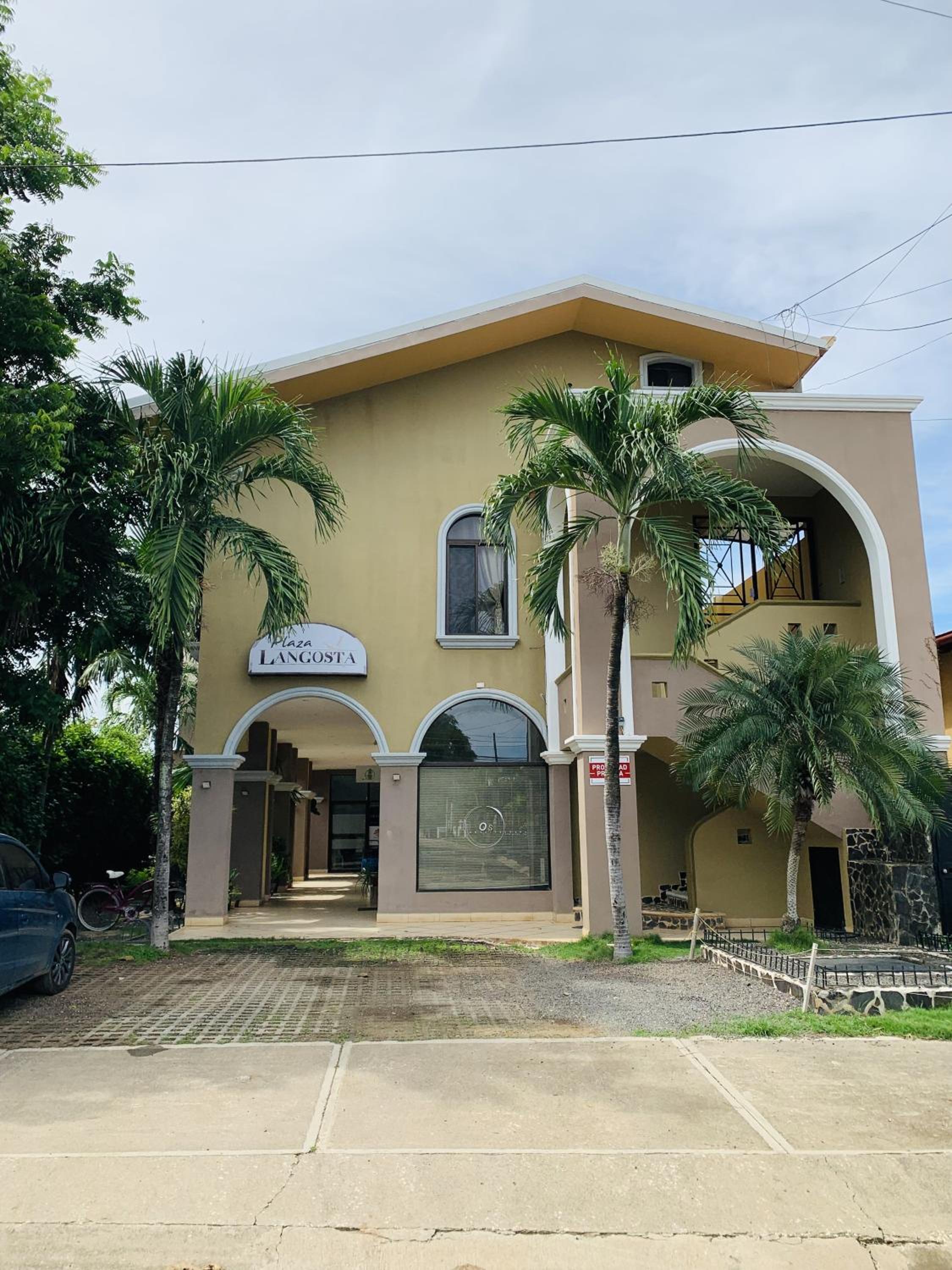 A6 PL Near the Beach 1bed 1bath private terrace