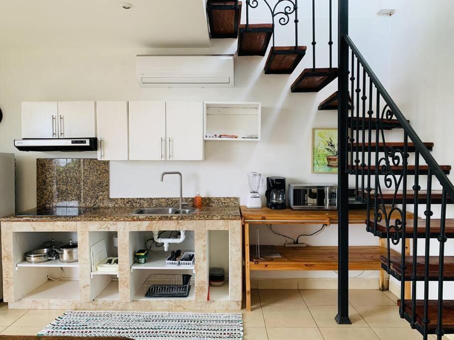 A6 PL Near the Beach 1bed 1bath private terrace