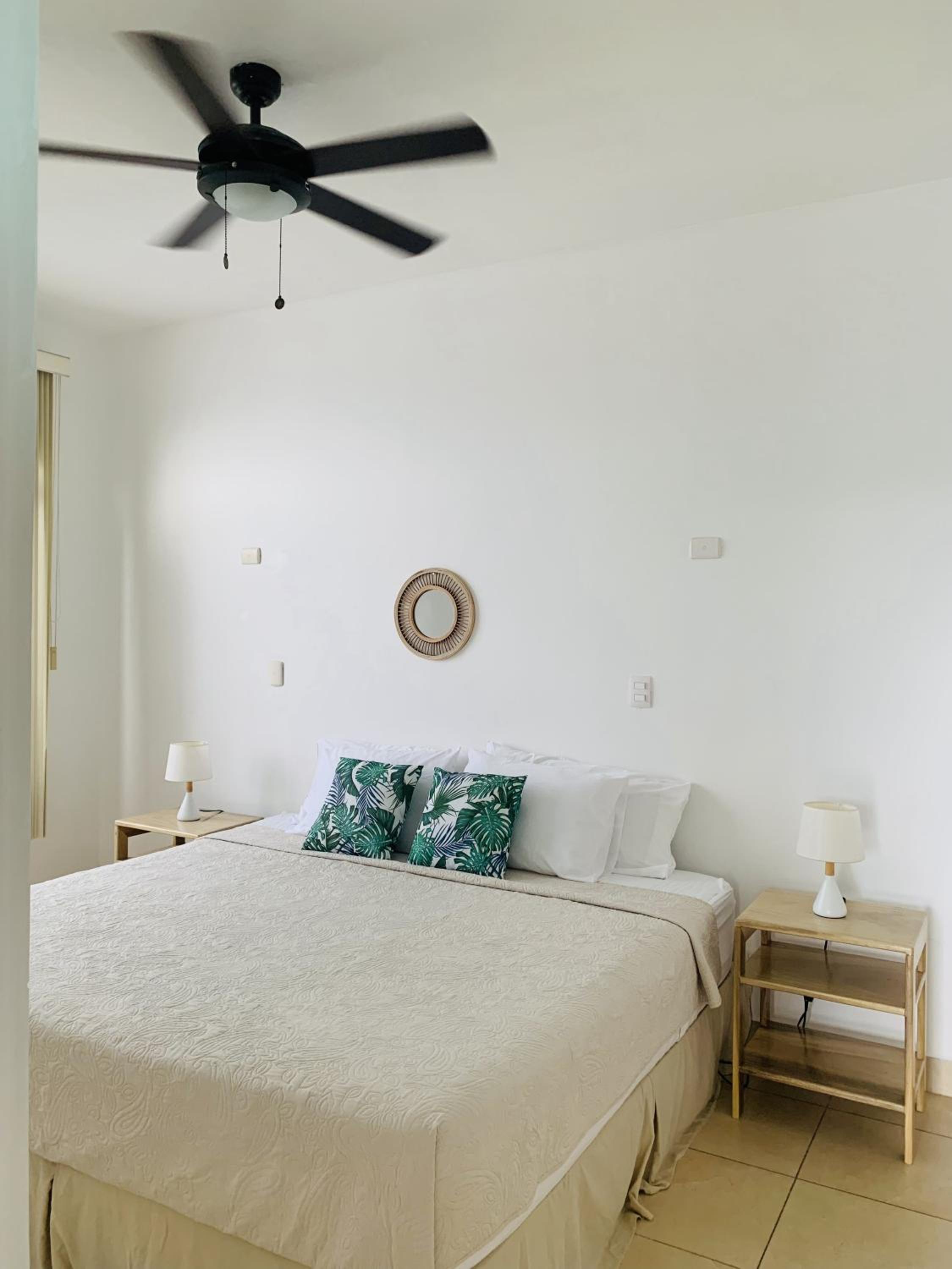 A6 PL Near the Beach 1bed 1bath private terrace
