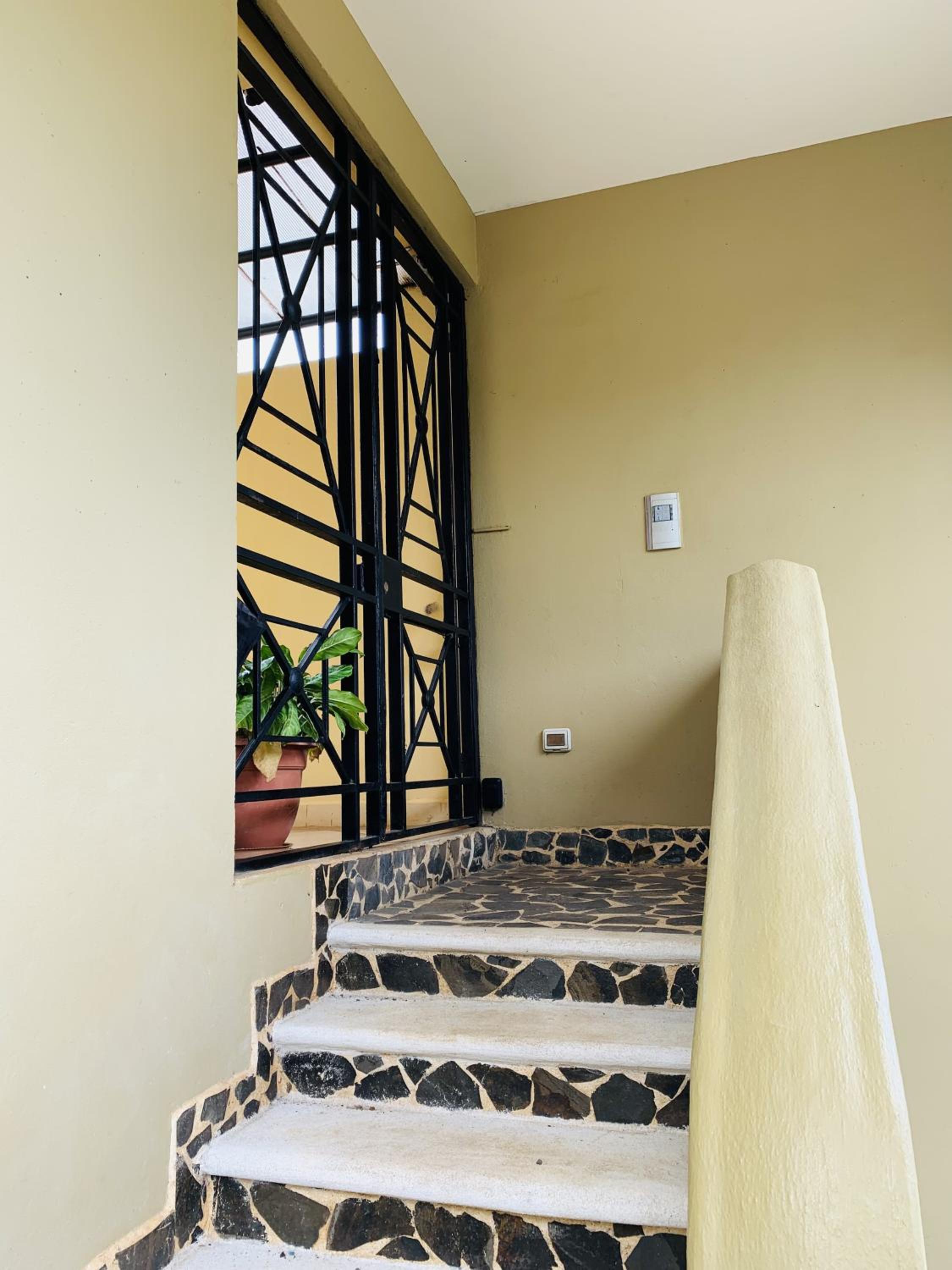 A6 PL Near the Beach 1bed 1bath private terrace