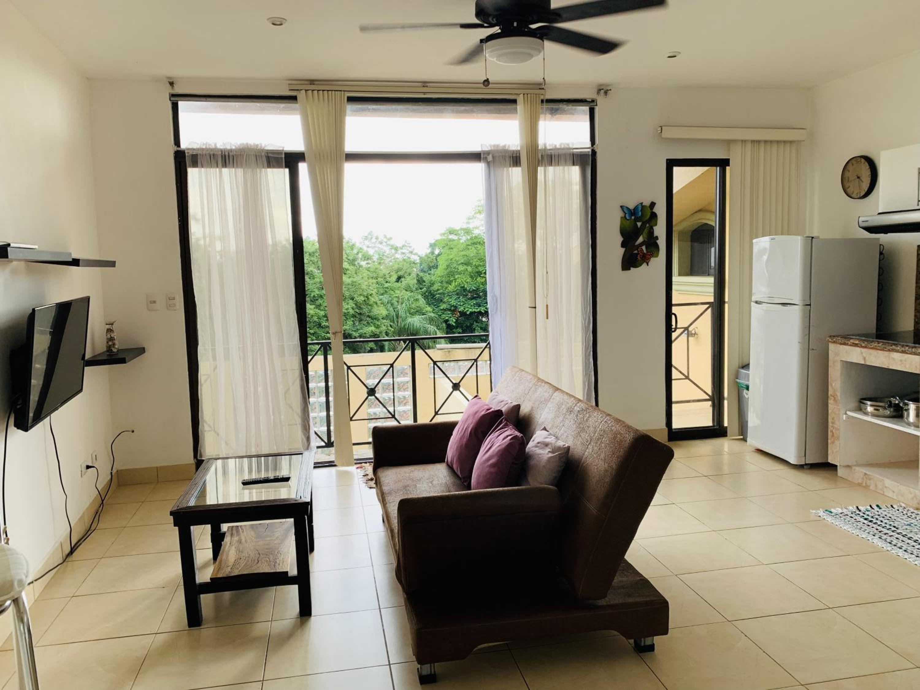 A6 PL Near the Beach 1bed 1bath private terrace