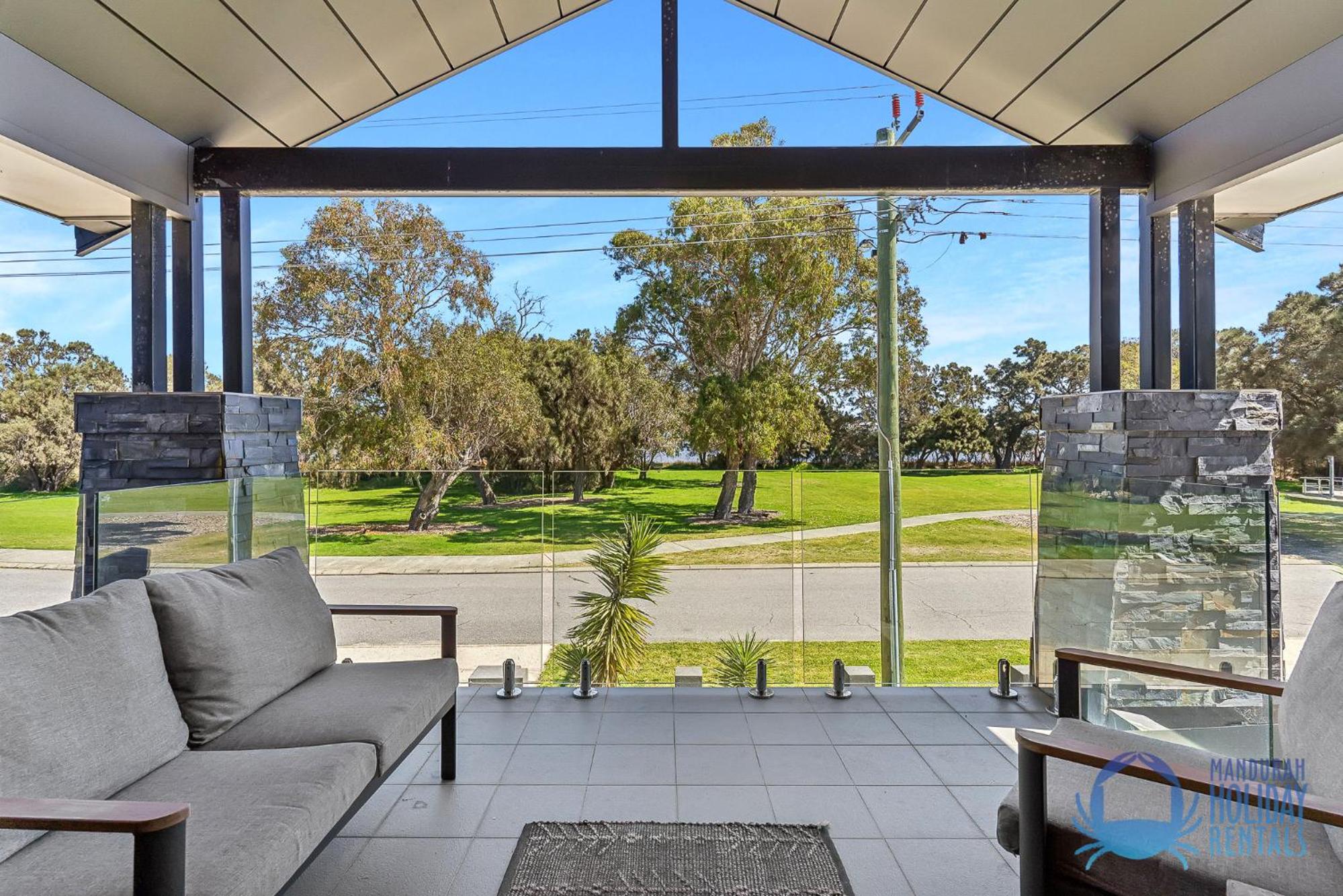 Soldiers Cove Luxury Retreat
