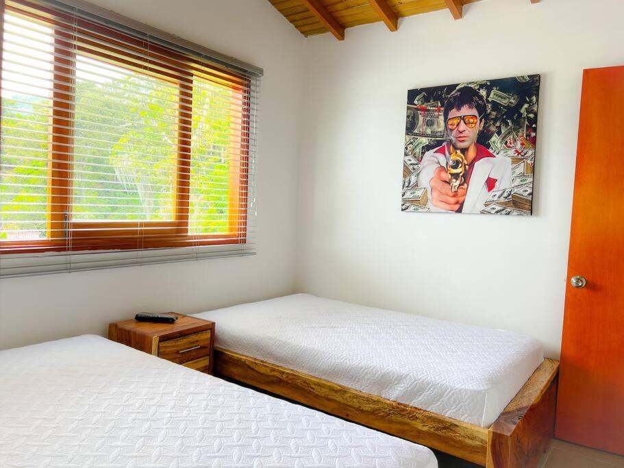 15 mins to Jardín Spacious & Convenient House