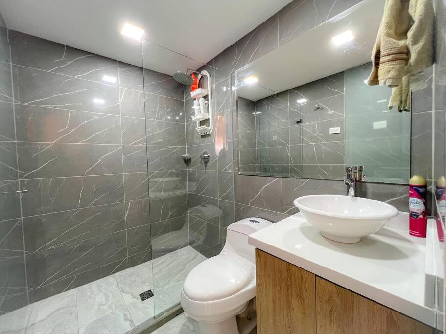 15 mins to Jardín Spacious & Convenient House