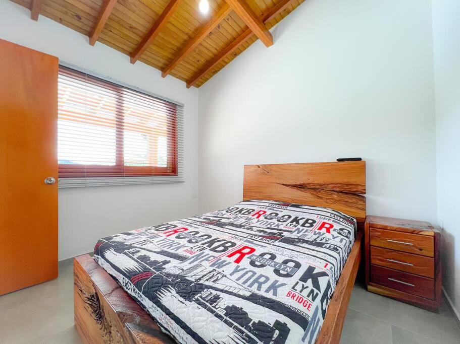 15 mins to Jardín Spacious & Convenient House
