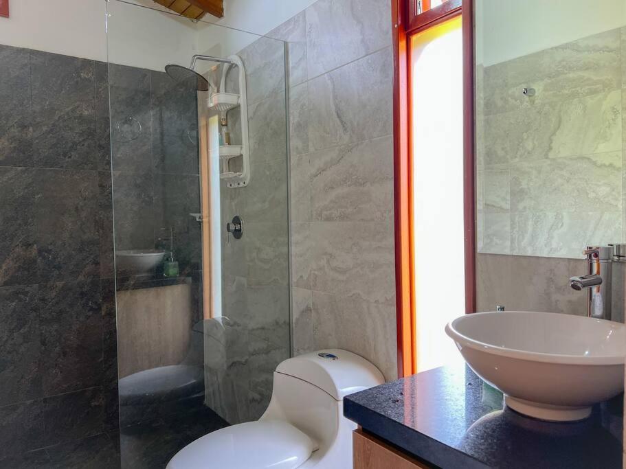 15 mins to Jardín Spacious & Convenient House