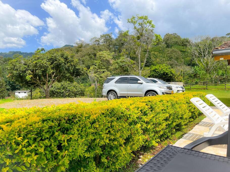 15 mins to Jardín Spacious & Convenient House