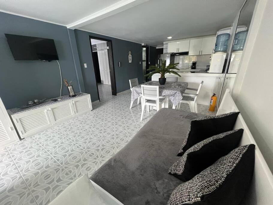 Relax Apt A 1 cuadra de playas