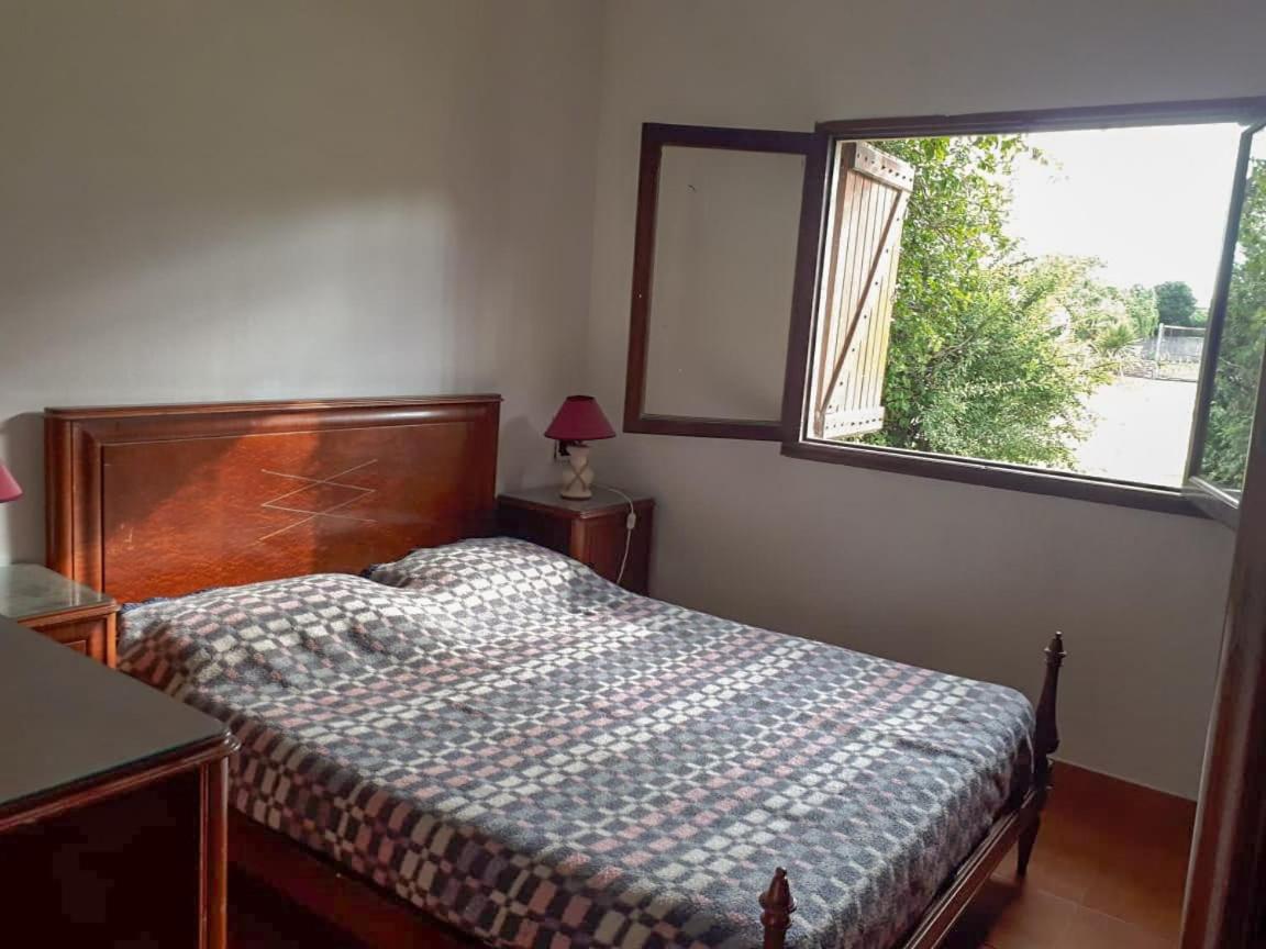 Chalet Clásico con cochera - La Casita de Mogotes