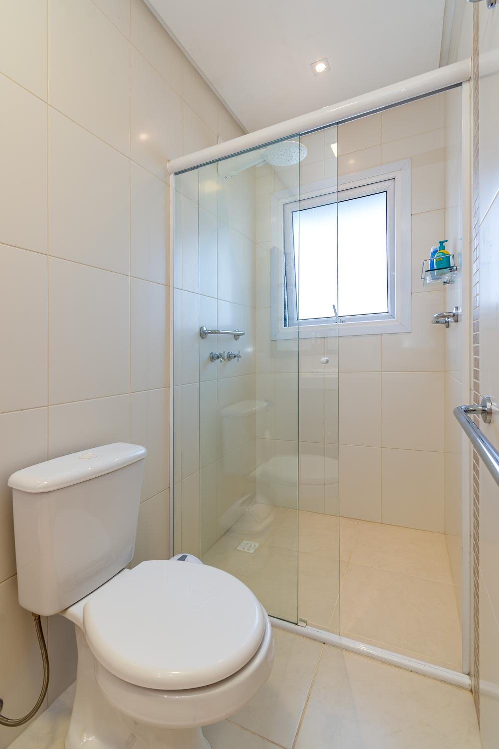 Apartamento Lindo e Completo 3 Suítes e Quarto no Centro