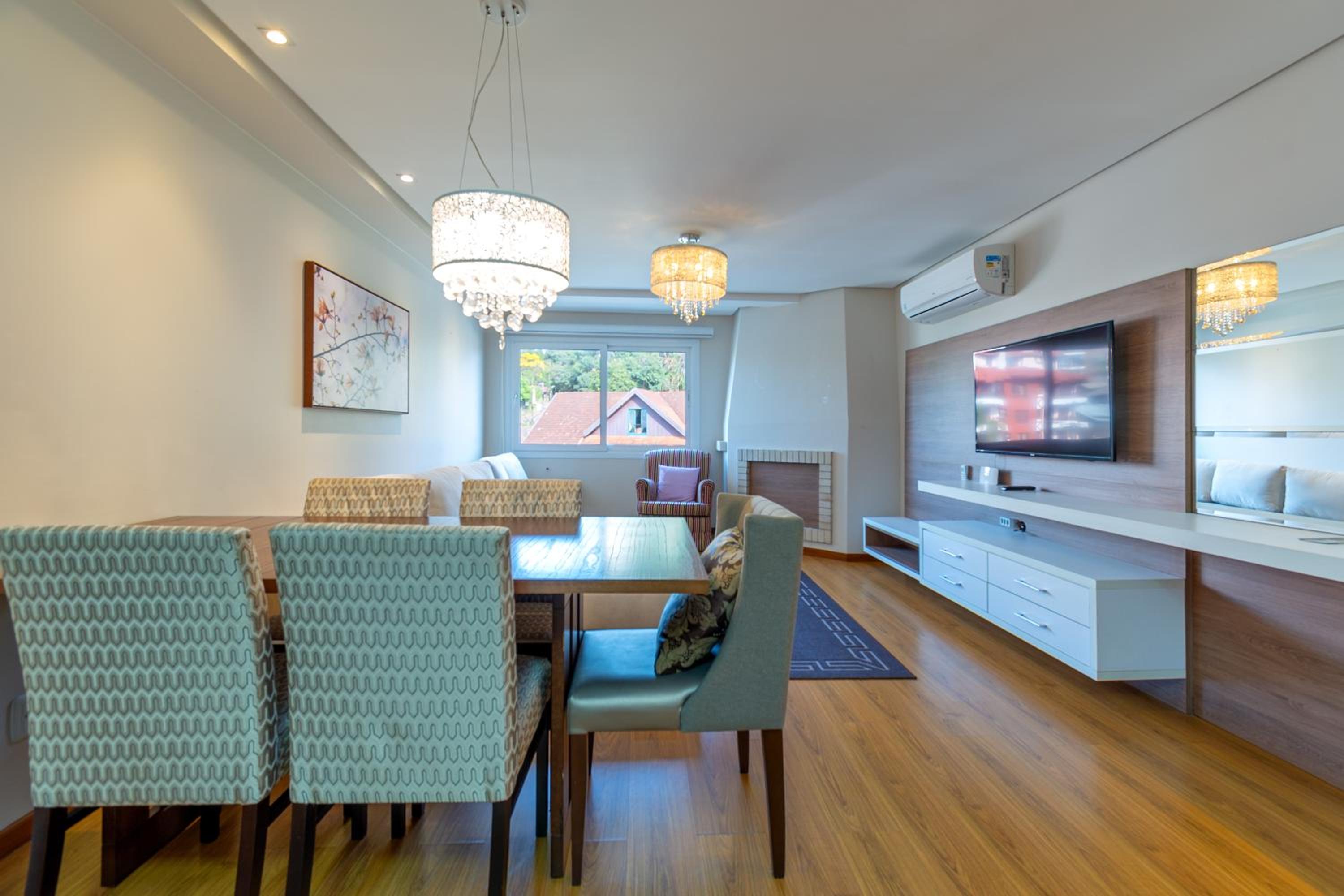 Apartamento Lindo e Completo 3 Suítes e Quarto no Centro