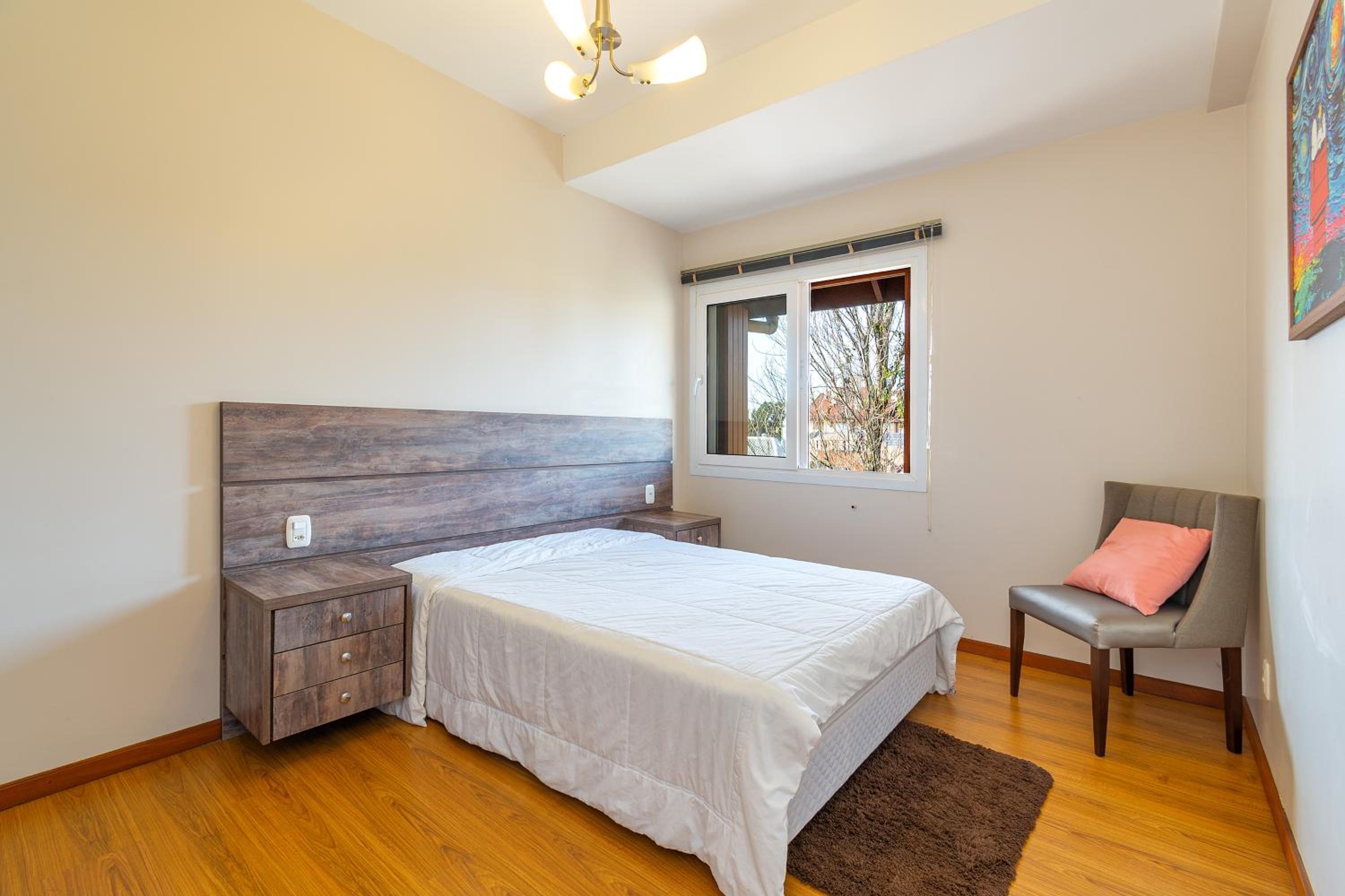Apartamento Lindo e Completo 3 Suítes e Quarto no Centro