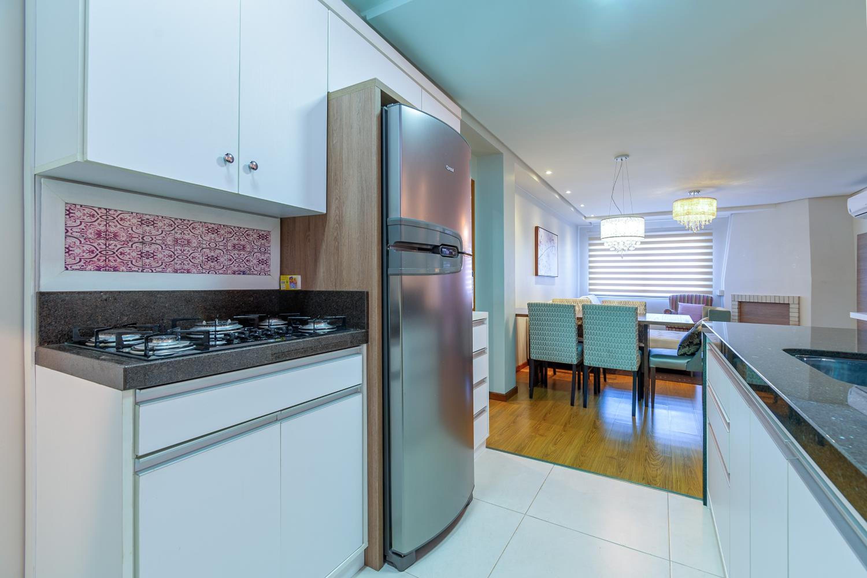 Apartamento Lindo e Completo 3 Suítes e Quarto no Centro