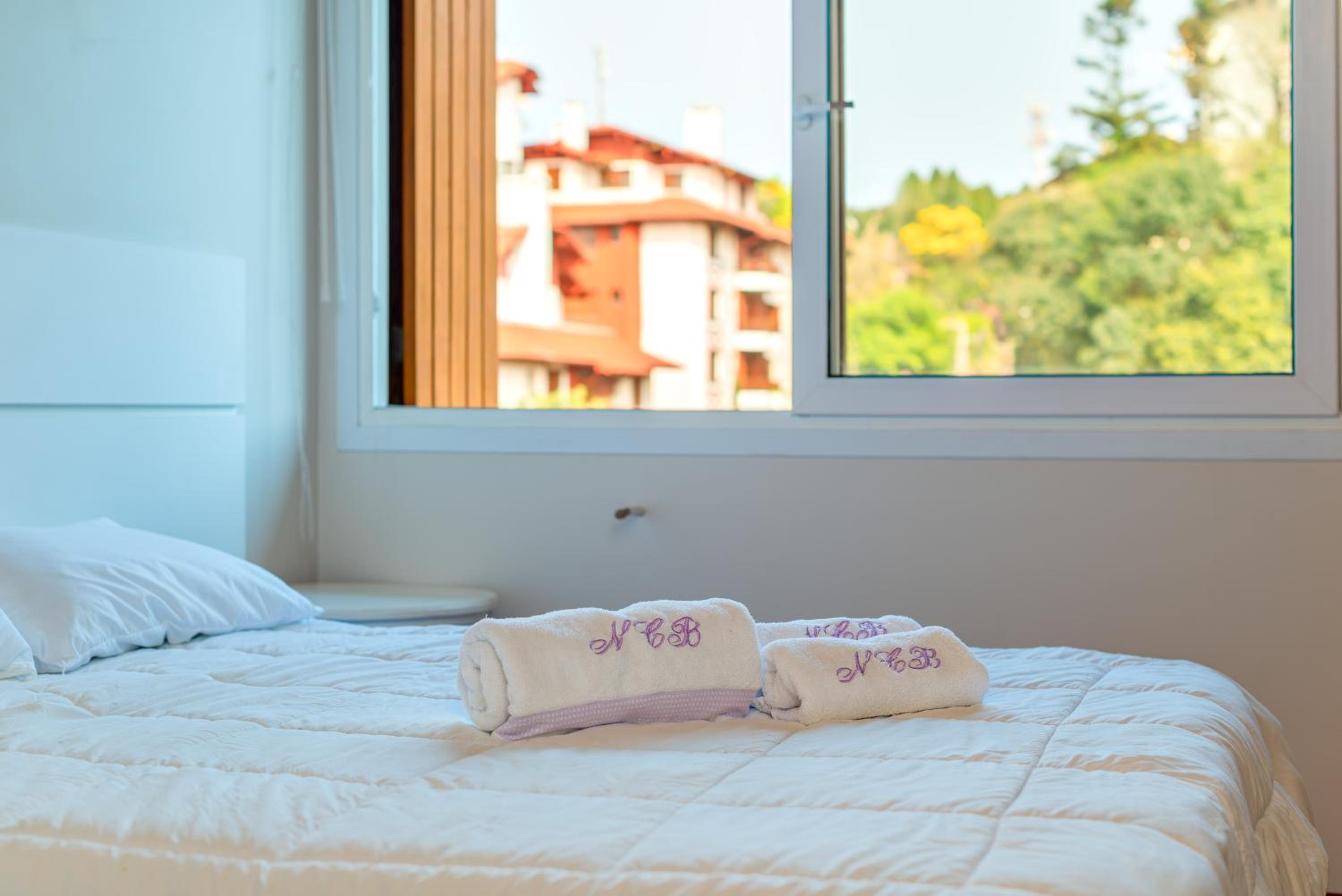 Apartamento Lindo e Completo 3 Suítes e Quarto no Centro