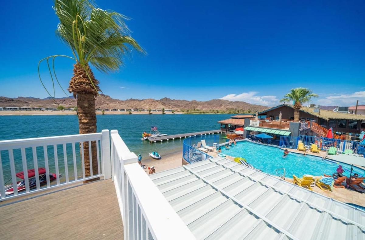 Livin' The Dream view 3