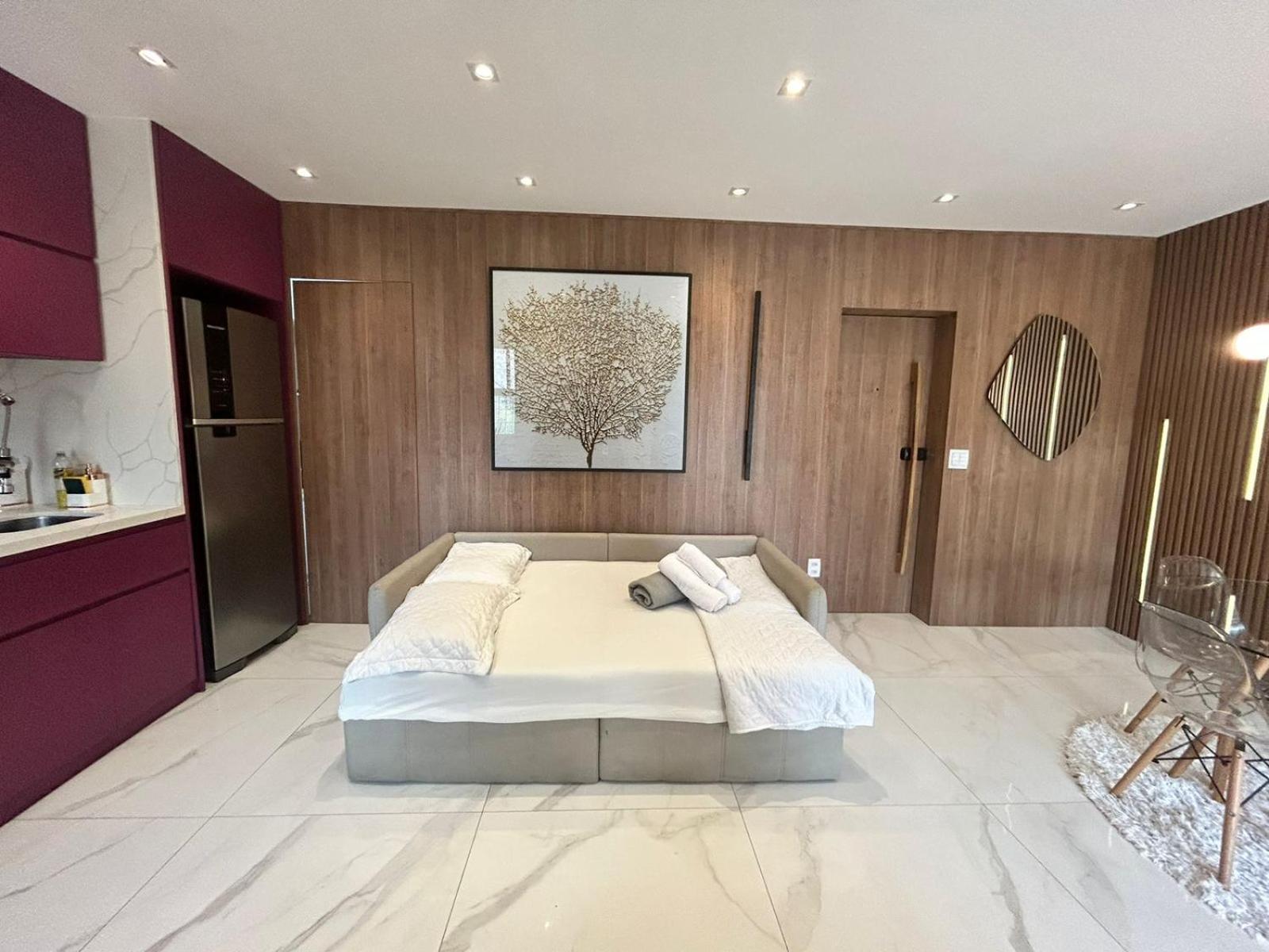 Apartamento Luxo Requinte 30 mts da Praia da Barra Posto 8