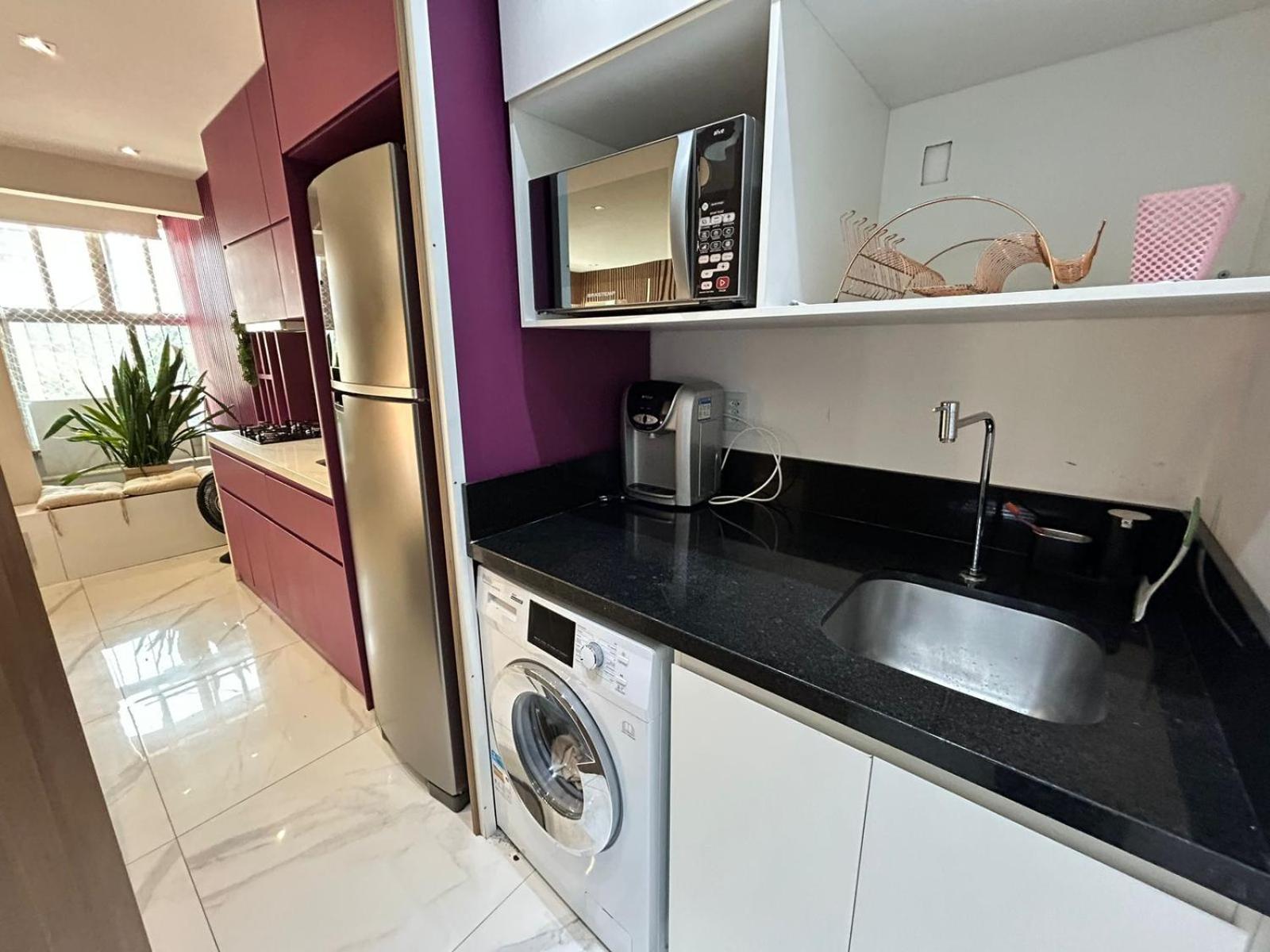 Apartamento Luxo Requinte 30 mts da Praia da Barra Posto 8