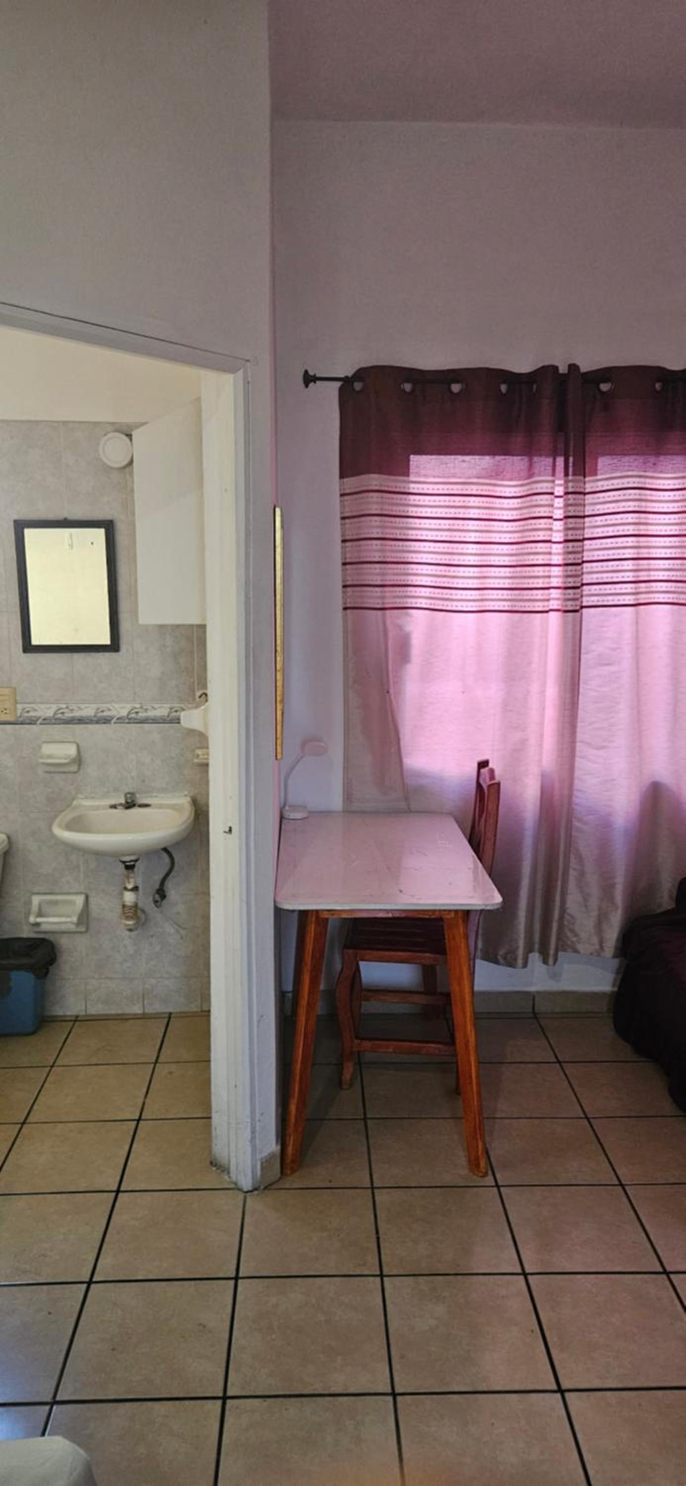 Habitacion Privada Sencilla Zona Dorada Sabalo Mazatlan No contamos con Estacionamiento