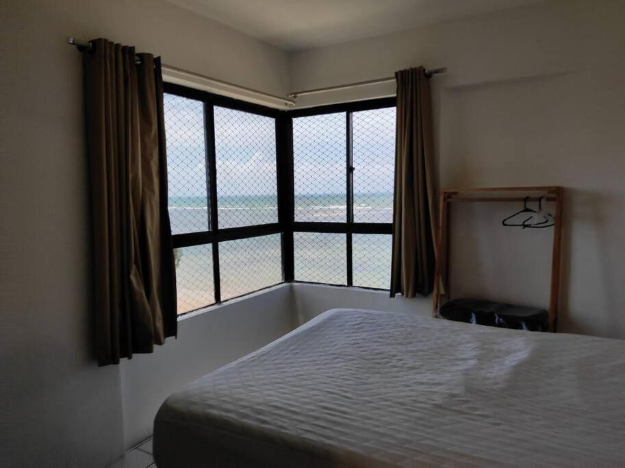 Apartamento Beira-mar Candeias
