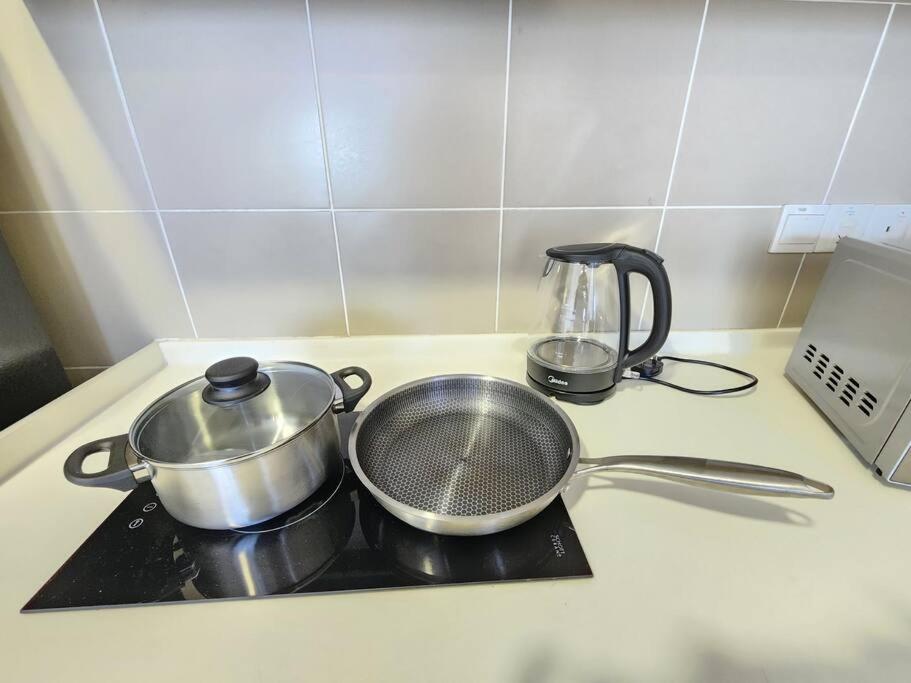 J 2 Rooms PJ Near SunwayPyramid photo 2