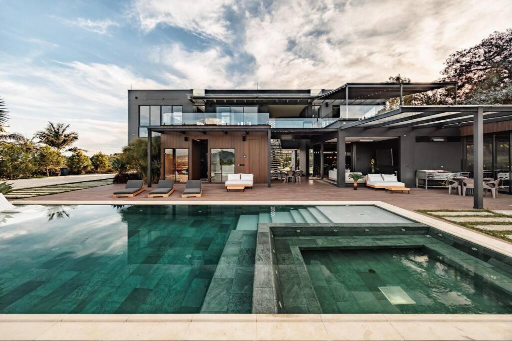 Luxurious Farm House