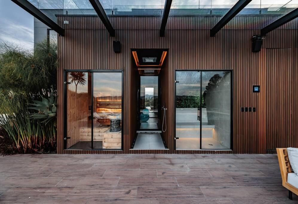 Luxurious Farm House