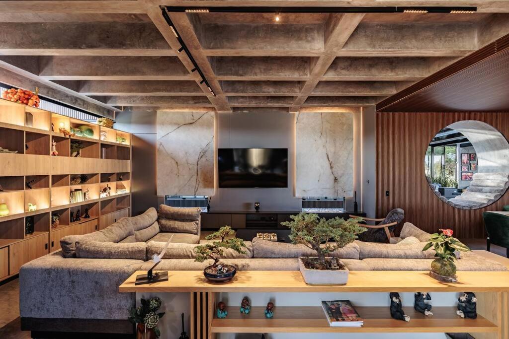 Luxurious Farm House