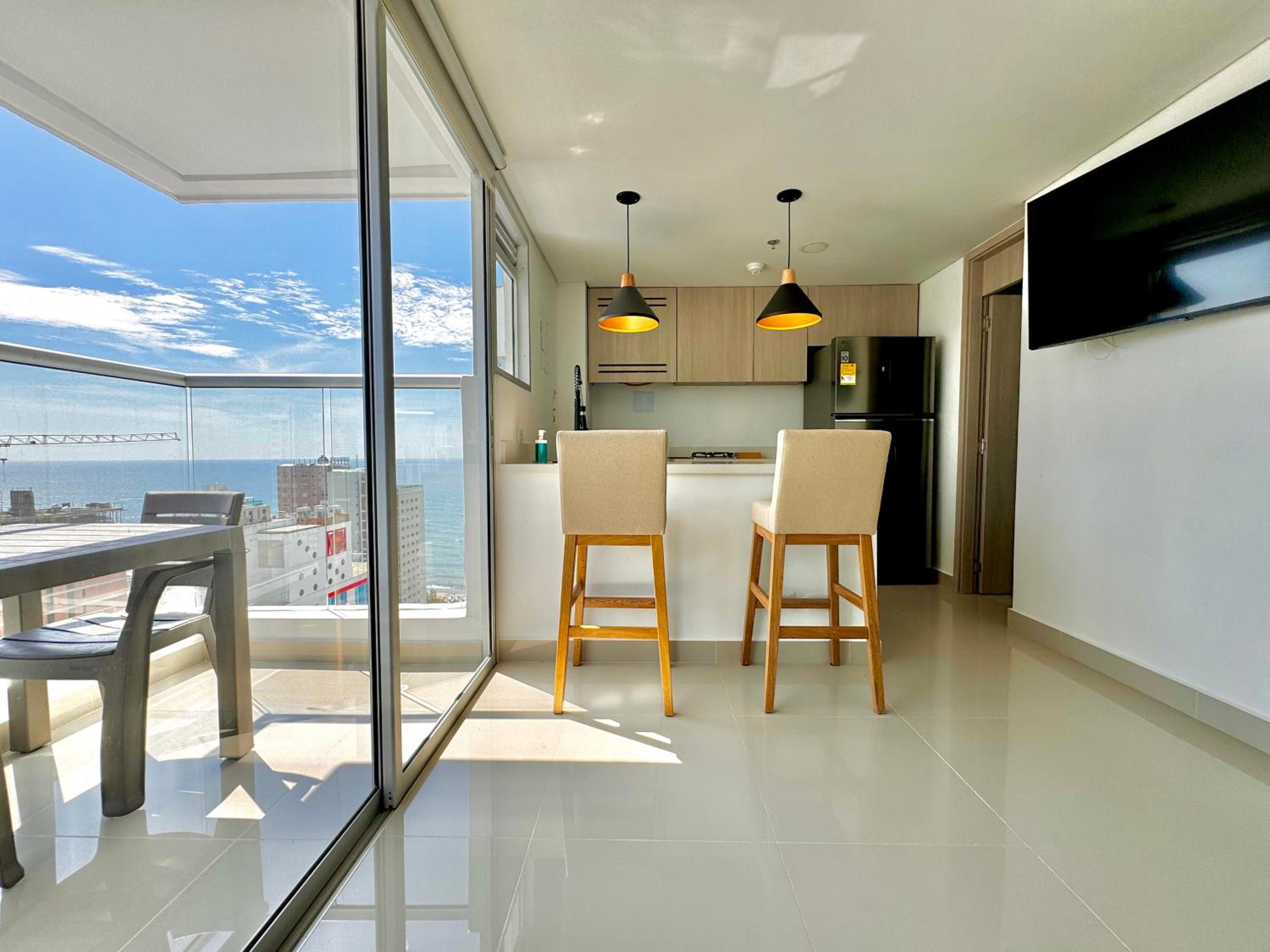 Espectacular Duplex en Bocagrande con Vista al Mar y la Bahia