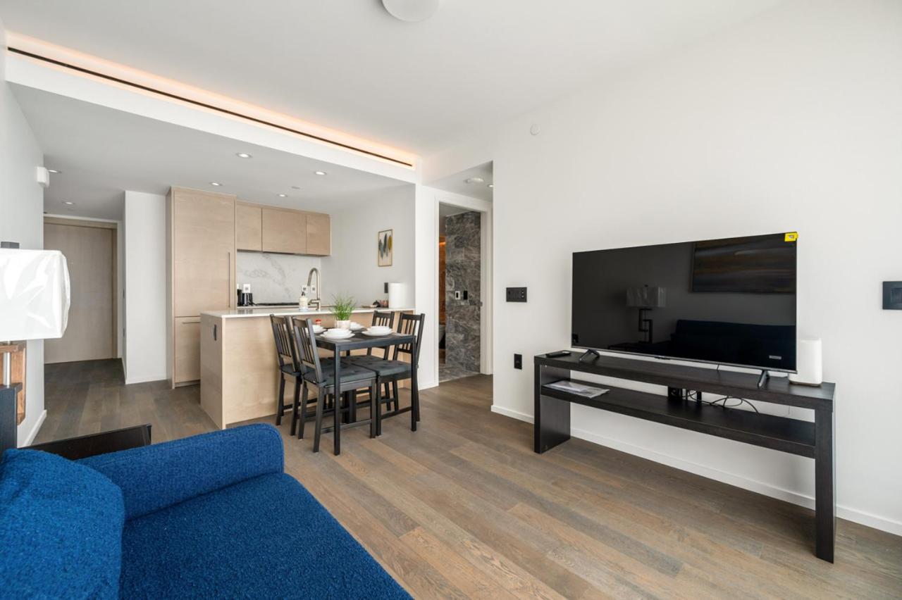 Luxury High-Rise Condo with Stunning Views