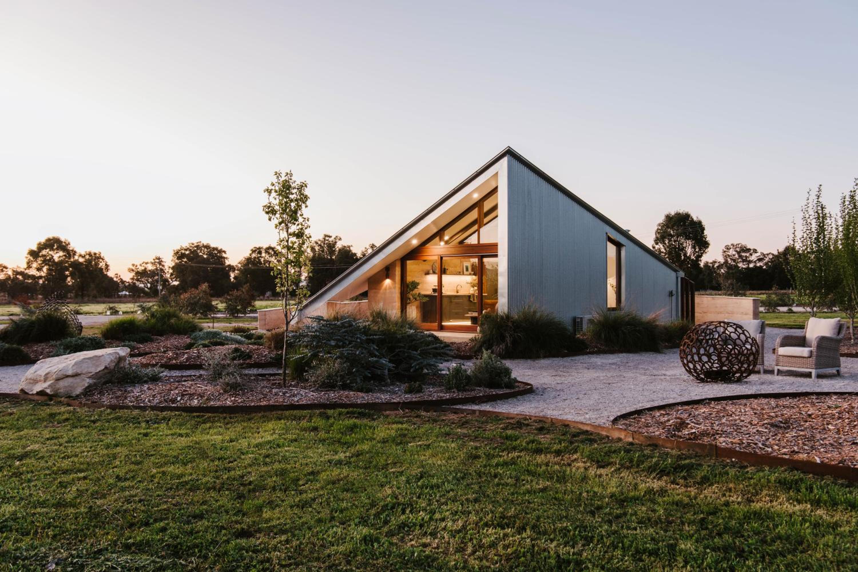 Oak Studio at Kavillo