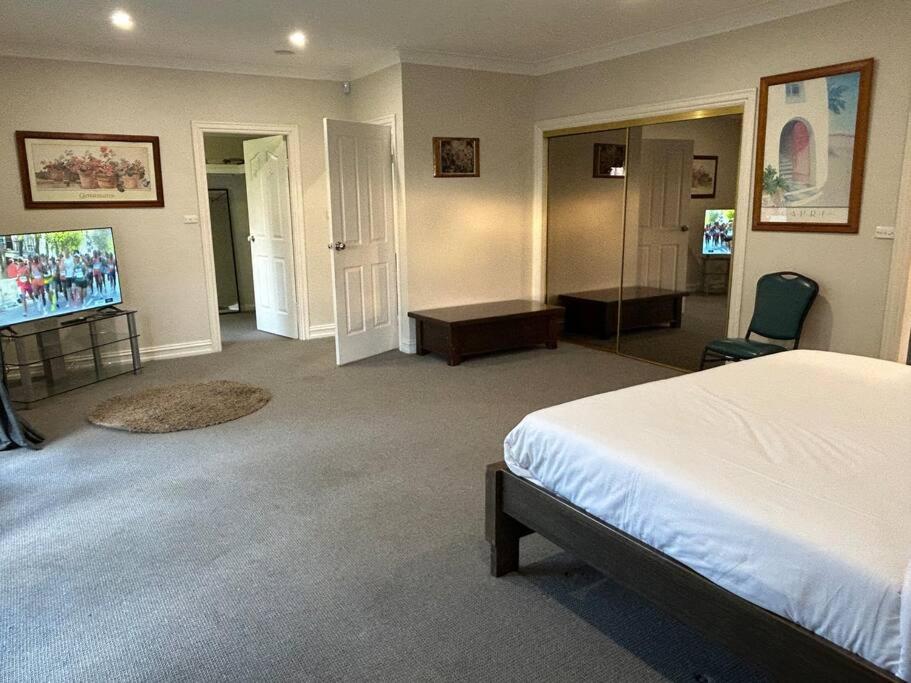 Luxury House 5 bedrooms