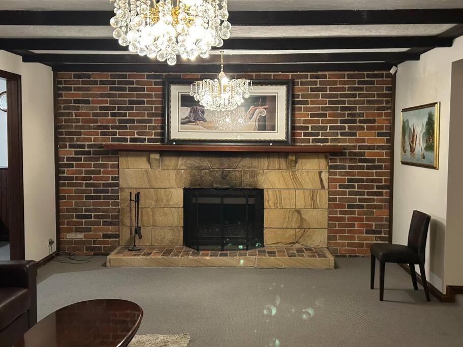 Luxury House 5 bedrooms