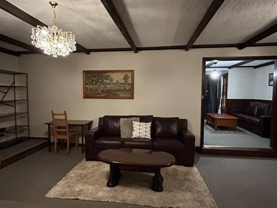 Luxury House 5 bedrooms