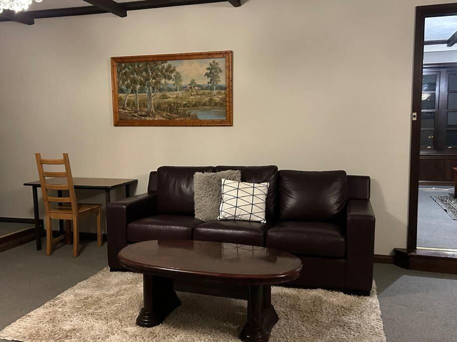 Luxury House 5 bedrooms