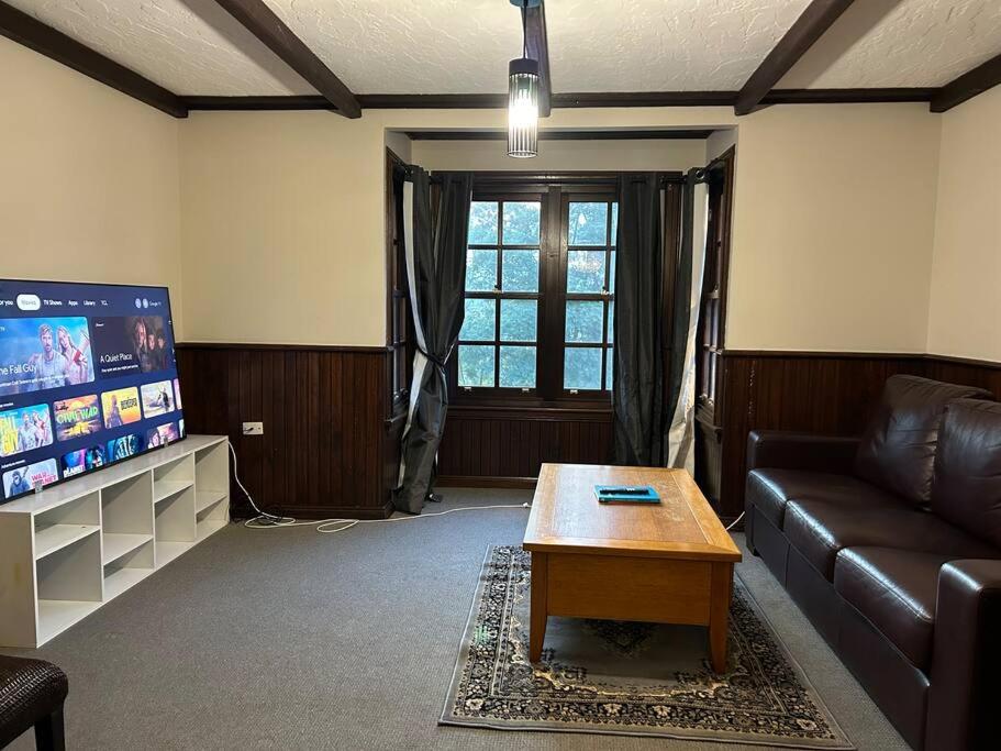 Luxury House 5 bedrooms