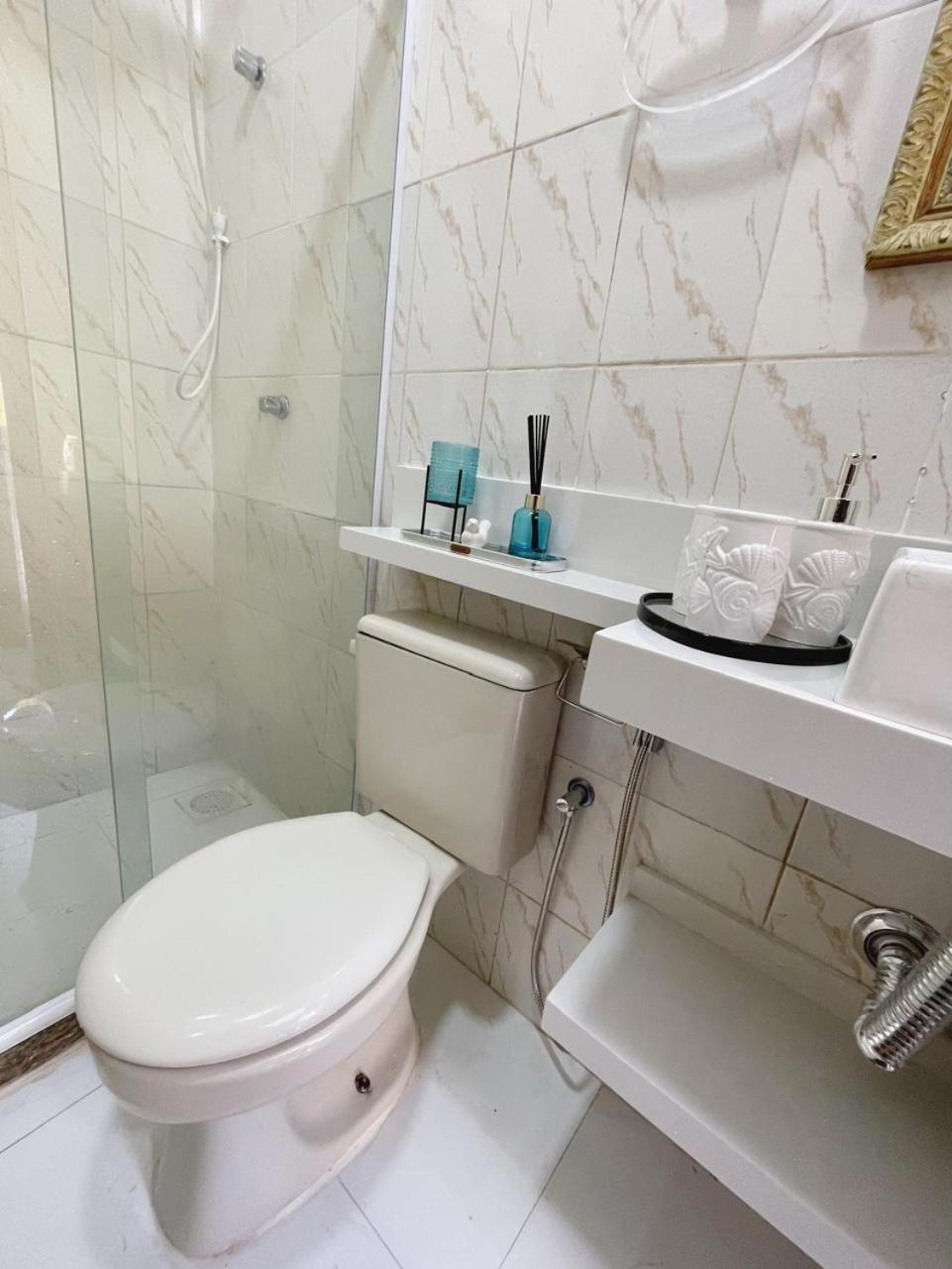 Casa Duplex Praia Das Dunas - Pé na Areia - Alto Padrão - Ar Condicionado