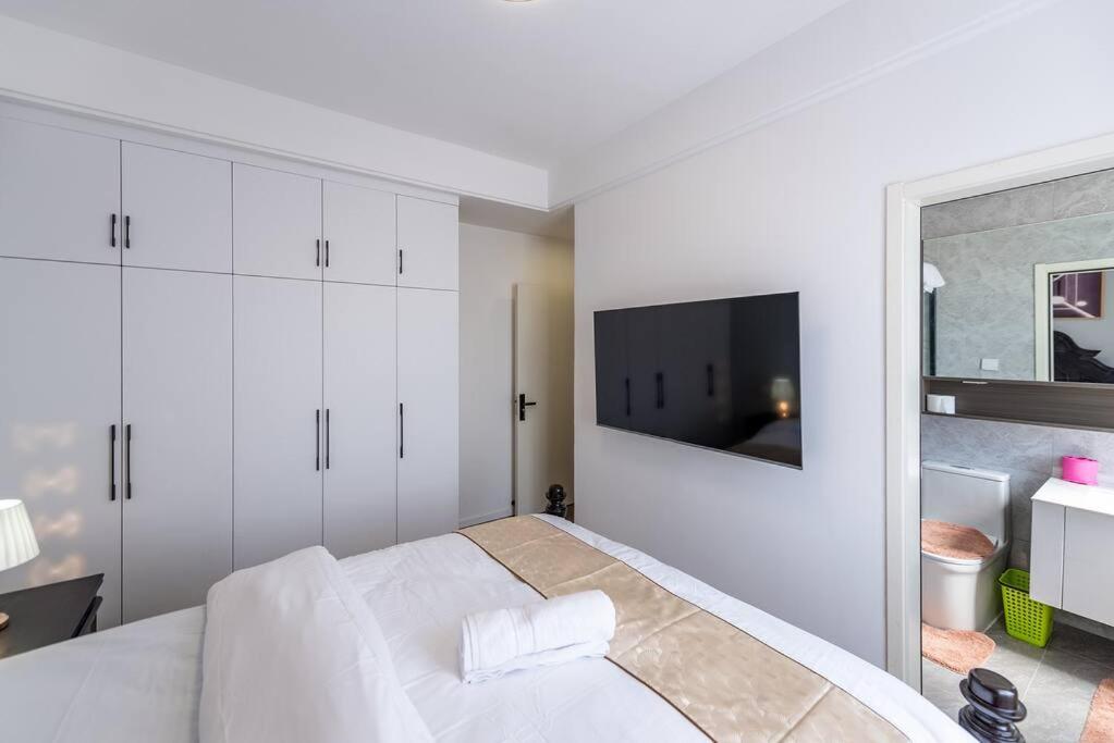 Elegant Two Bedroom Apartment