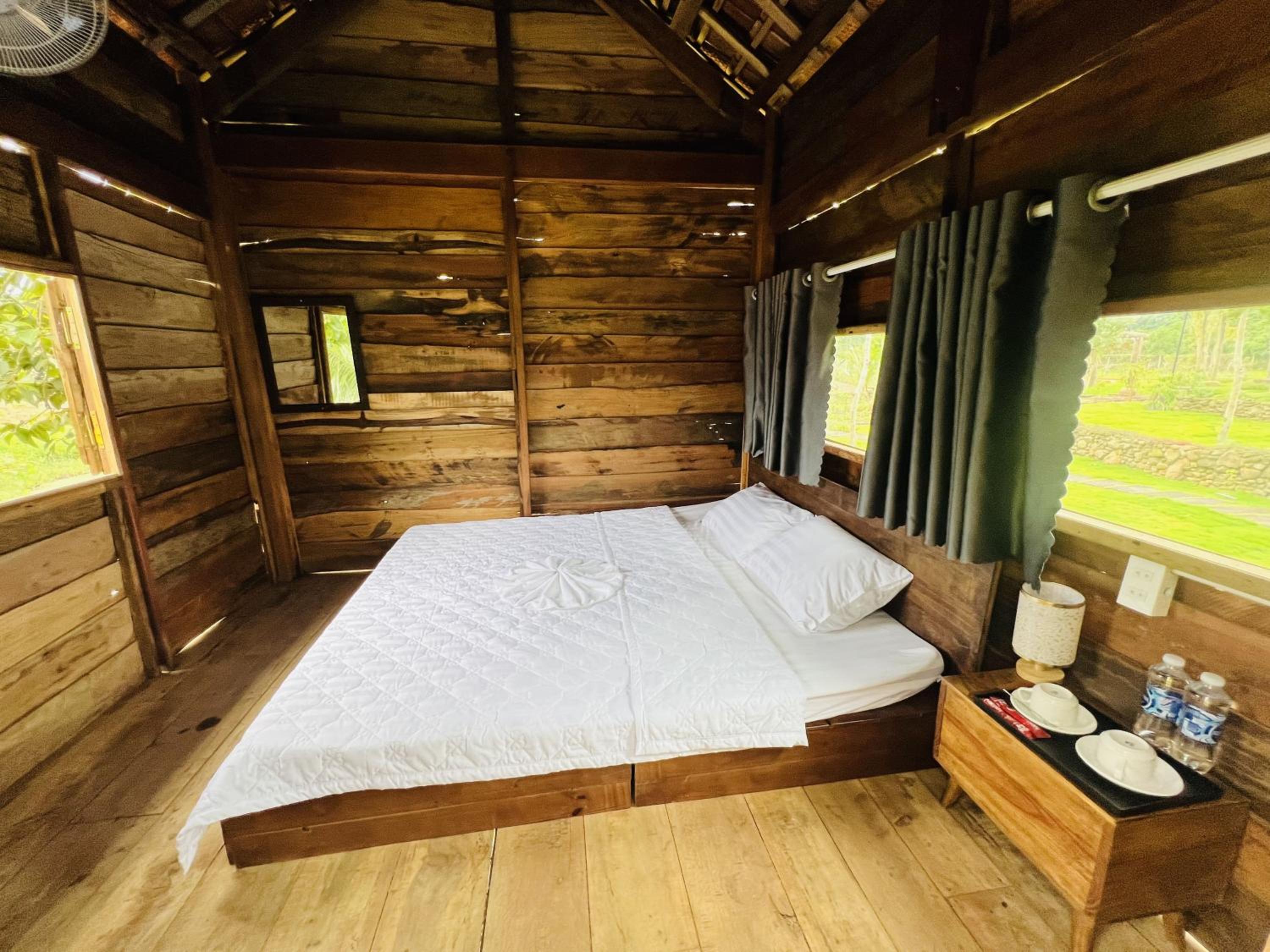 Khu Nghỉ dưỡng Sinh thái Nhà Lụa Retreat view 5