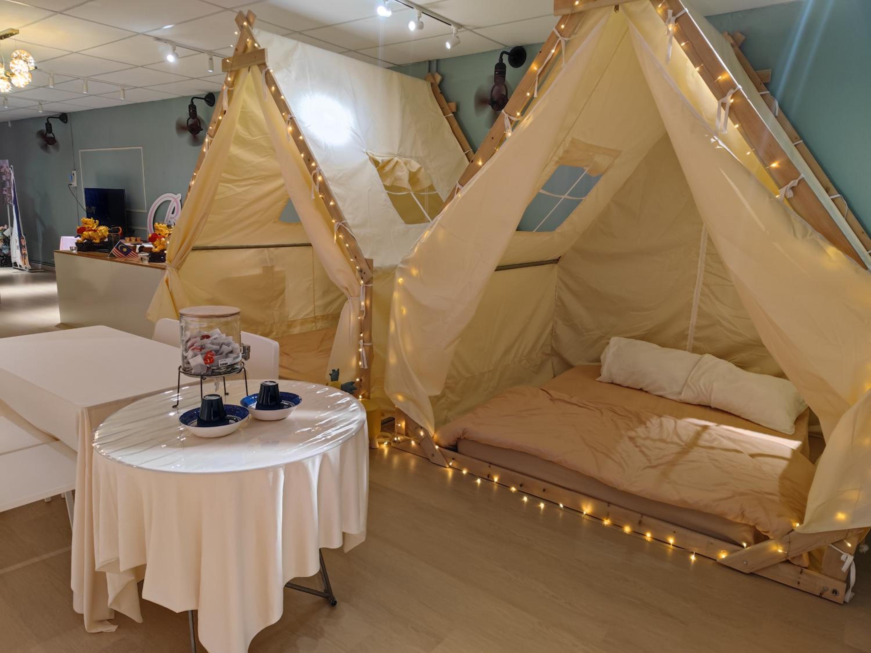 Penang Indoor Camping Tent Romantic Stay up to 7 pax Netflix YouTube Playstation photo 1