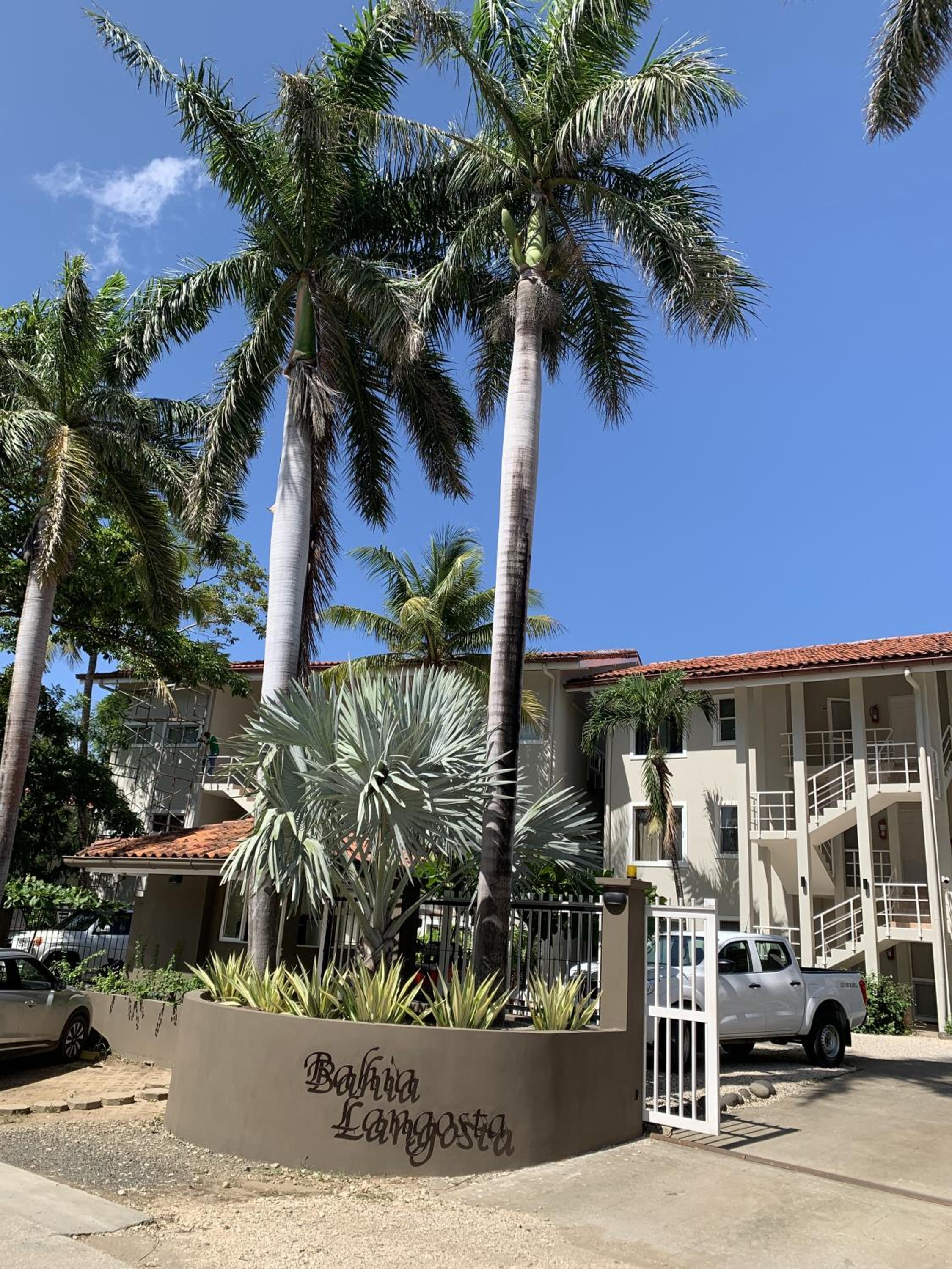 BL30 Bahia Langosta On the Beach 2bed 2bath