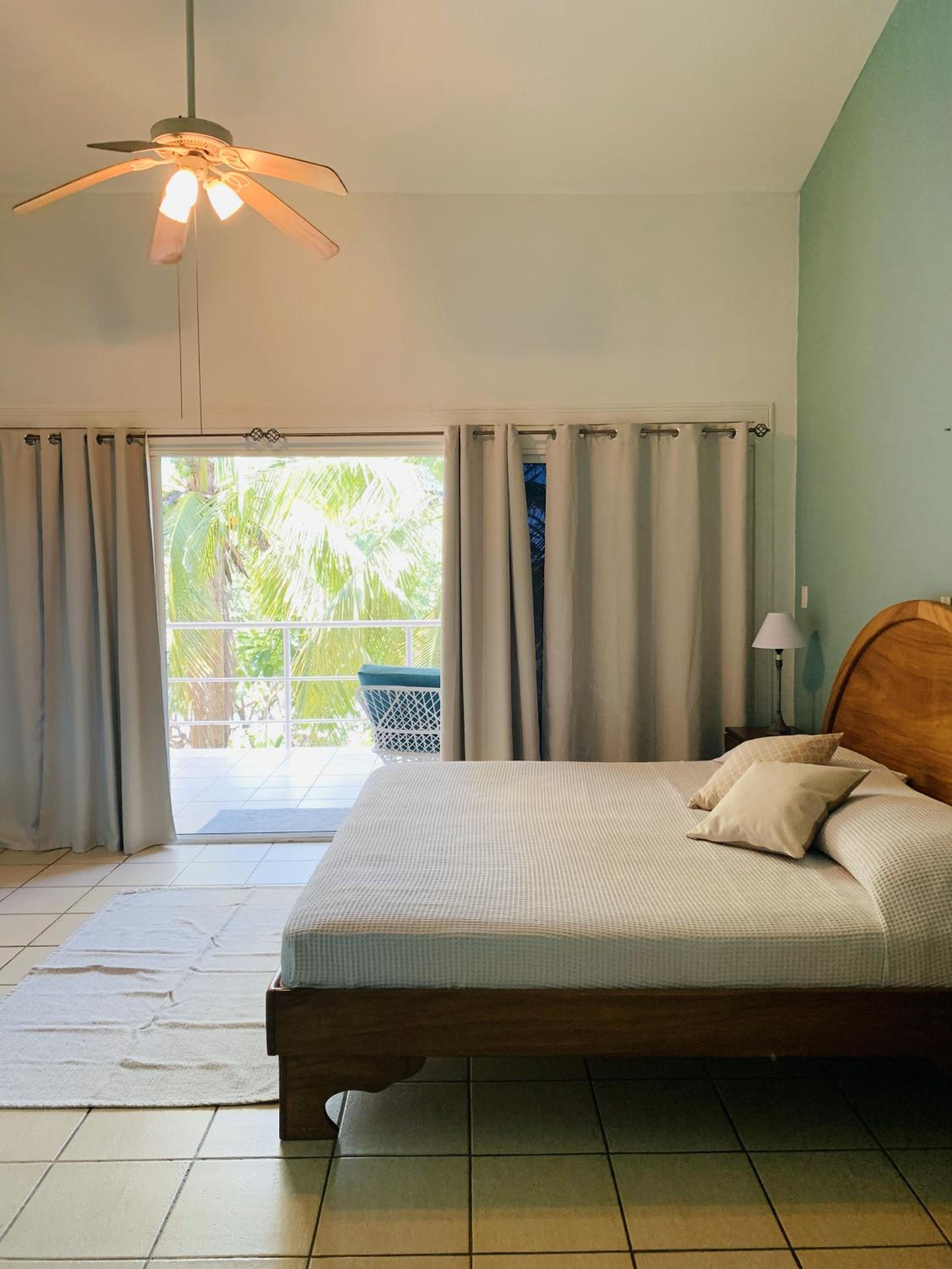 BL30 Bahia Langosta On the Beach 2bed 2bath
