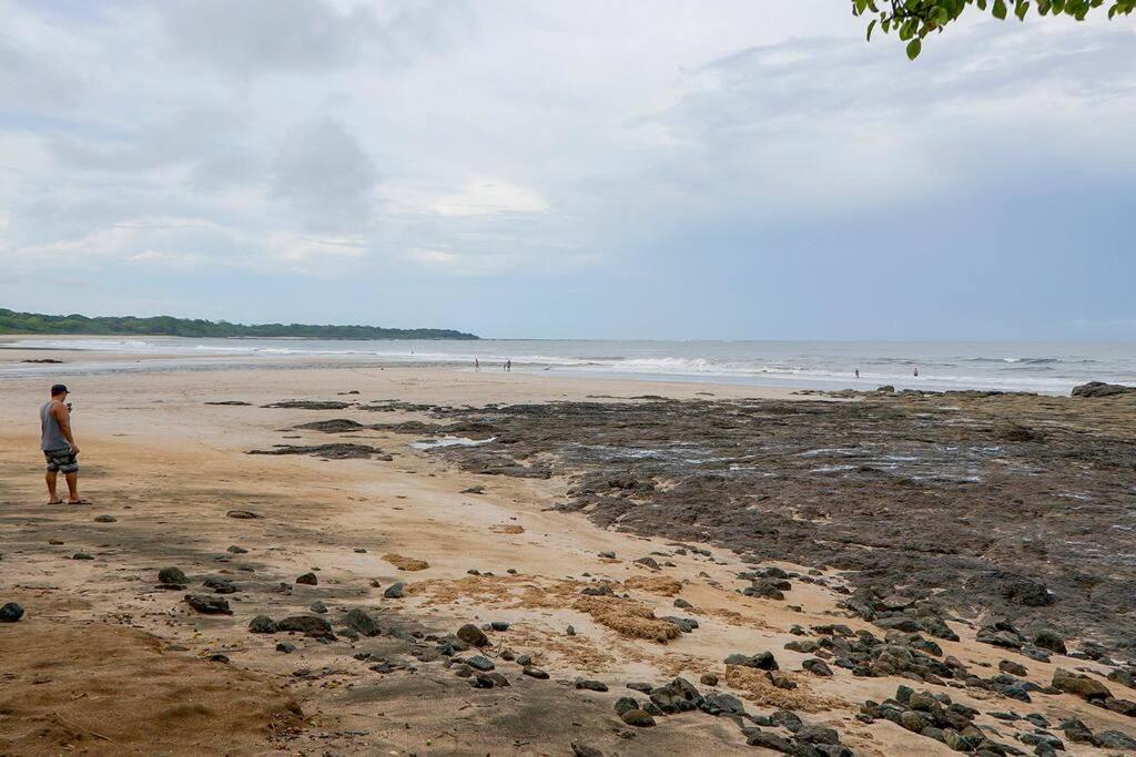 BL30 Bahia Langosta On the Beach 2bed 2bath