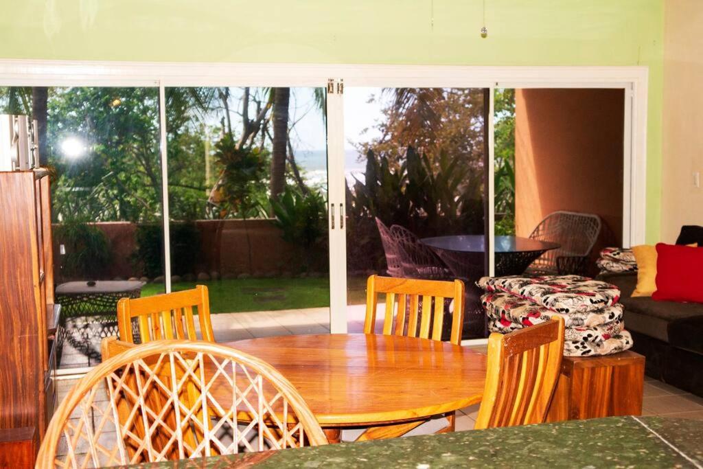 BL30 Bahia Langosta On the Beach 2bed 2bath