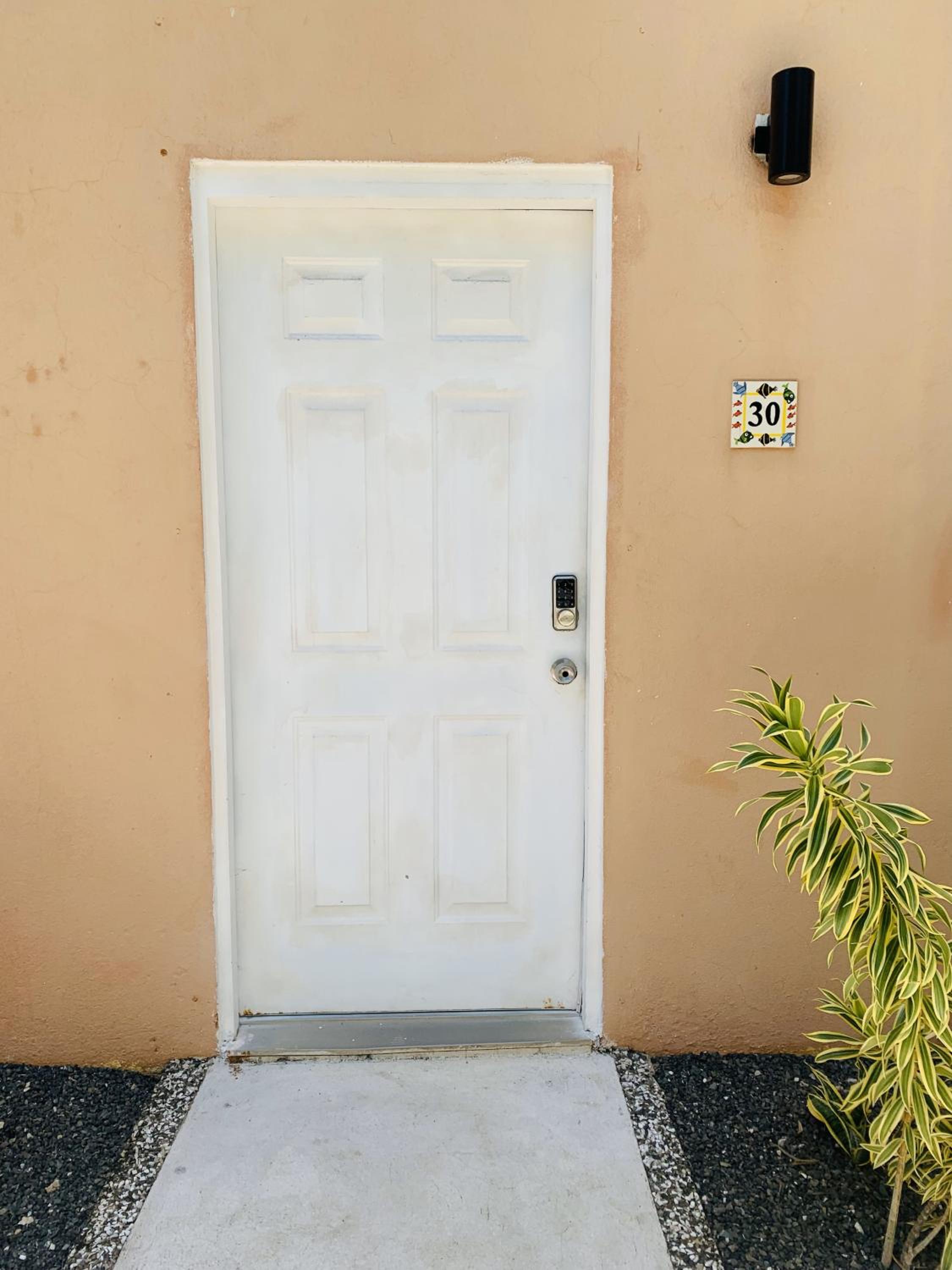 BL30 Bahia Langosta On the Beach 2bed 2bath
