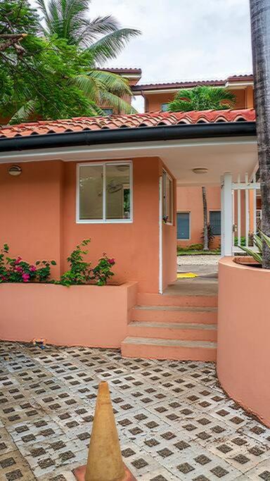BL30 Bahia Langosta On the Beach 2bed 2bath