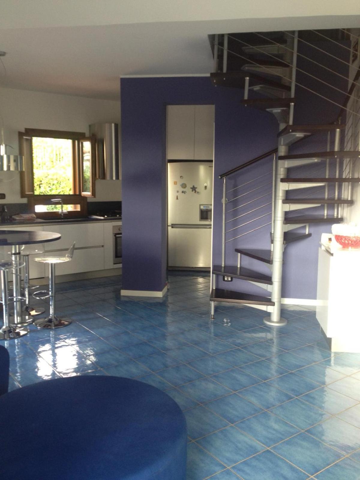 Villa le tre palme view 4