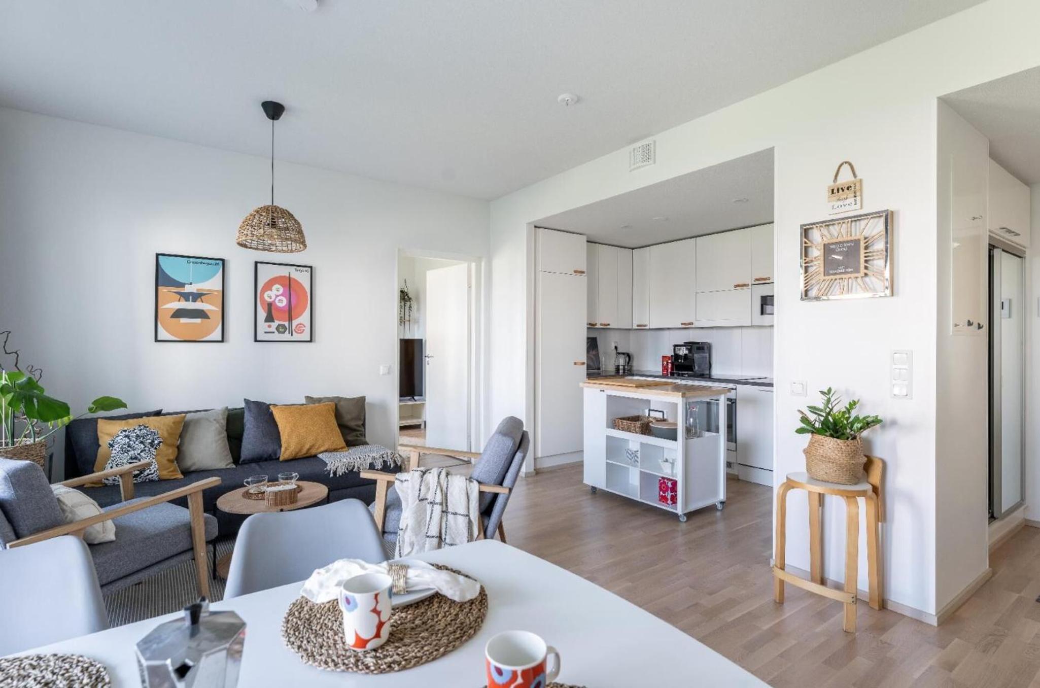 Toppilansalmi two bedroom apartment with a view