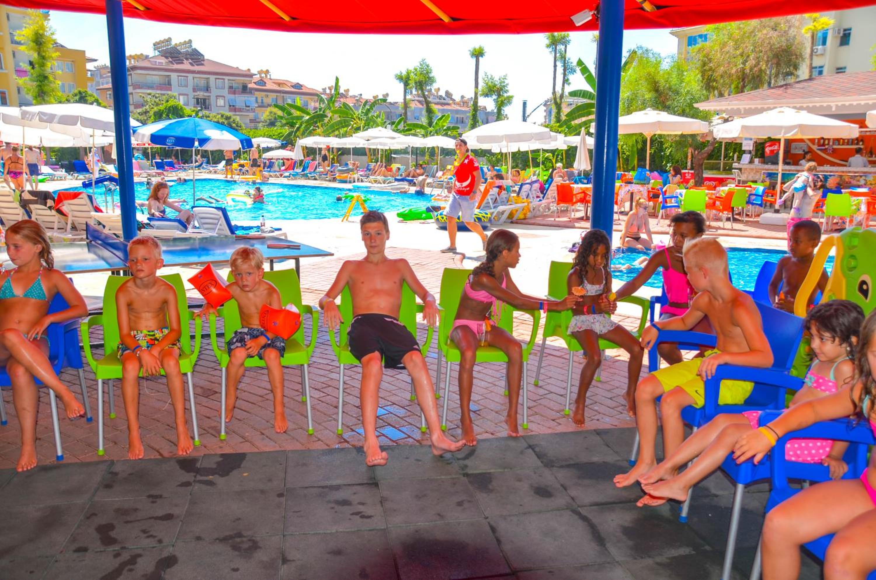 Ark Apart and Suite Hotel - Image 98